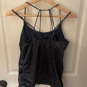 Athleta Blousy Tankini/Workout Top